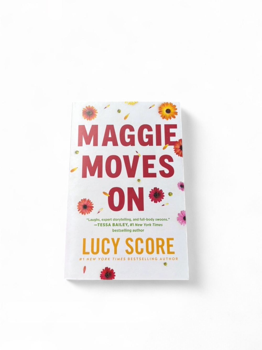Maggie Moves On by Lucy Score
